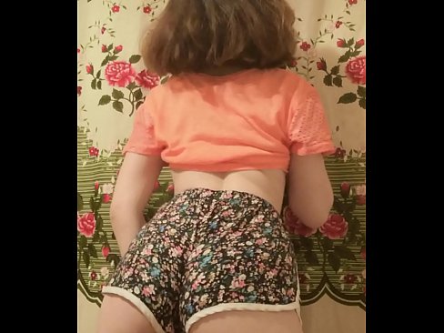 ❤️ Neska gazte sexy galtzak kentzen kameraren aurrean ❤️ Sexu bideoa pornoan eu.xxxomg.ru ❤