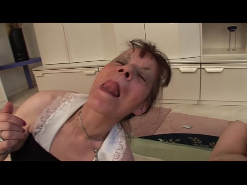 ❤️ Bi amona eta aitona batek hirukotea dute ❤️ Sexu bideoa pornoan eu.xxxomg.ru ❤
