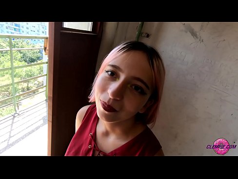 ❤️ Ikasle sentsuak arrotz bat zurrupatzen du kanpoaldean - Cum On His Face ❤️ Sexu bideoa pornoan eu.xxxomg.ru ❤